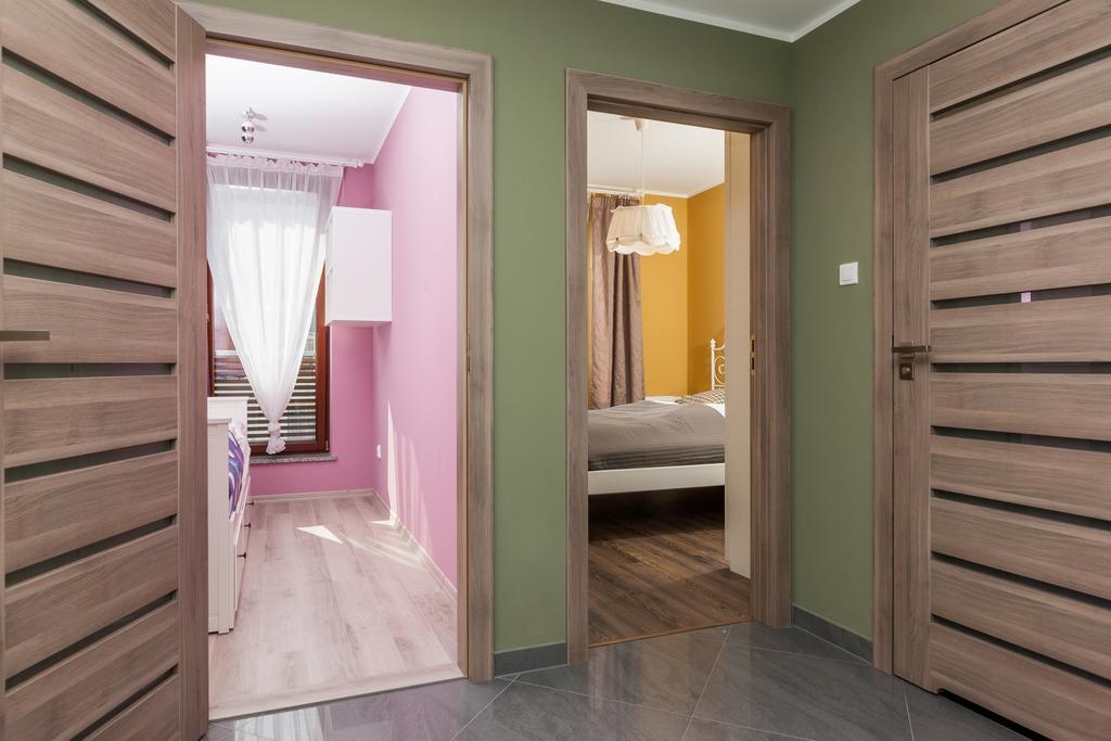 Jantar Apartamenty Deluxe Sea View كولوبرزيغ المظهر الخارجي الصورة